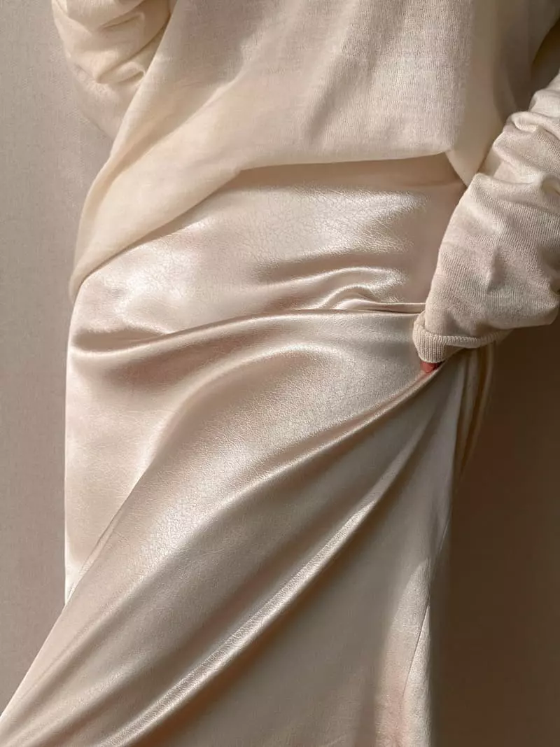 Paper Moon - Korean Women Fashion - #womensfashion - Silky Vegan Leather Maxi Pencil Skirt - 3