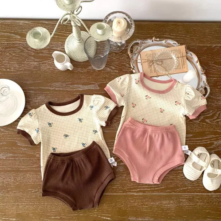 Reve Kid - Korean Baby Fashion - #babylifestyle - Flower Check Top Bottom Set