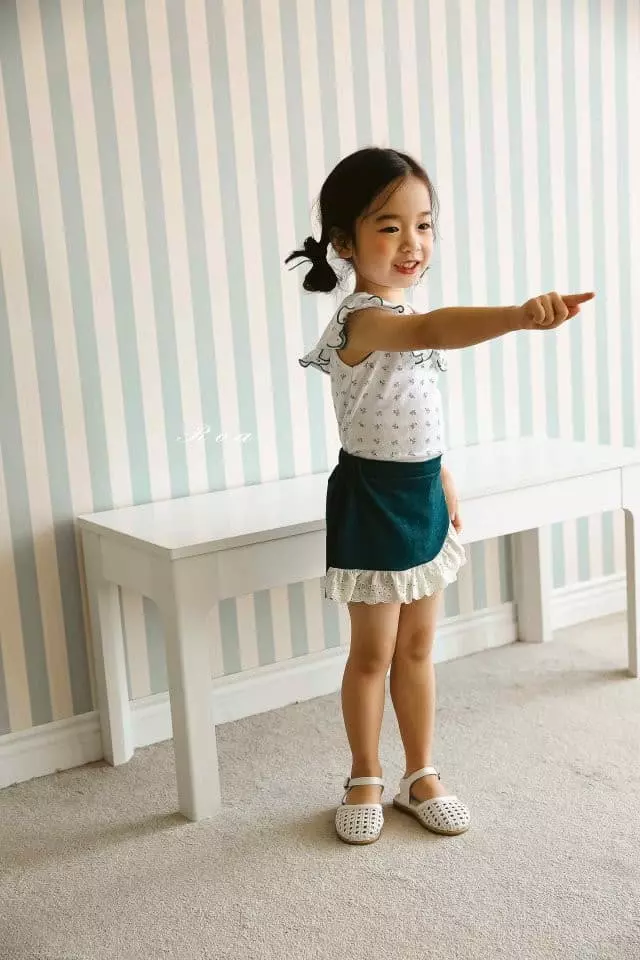 Roa - Korean Children Fashion - #stylishchildhood - Bella Tee - 10