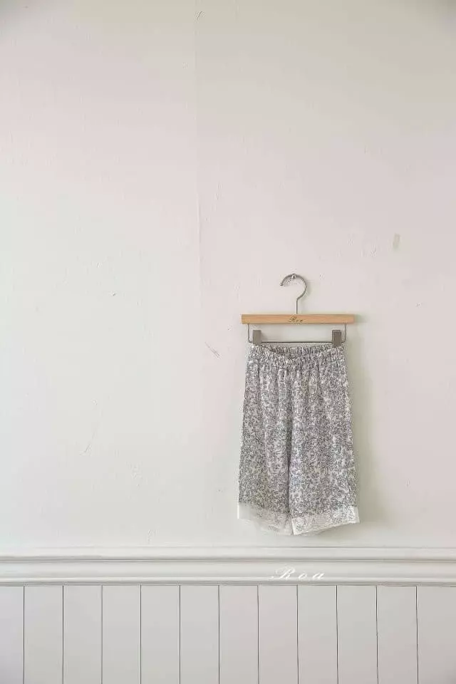 Roa - Korean Children Fashion - #stylishchildhood - Lilly Pnats - 2