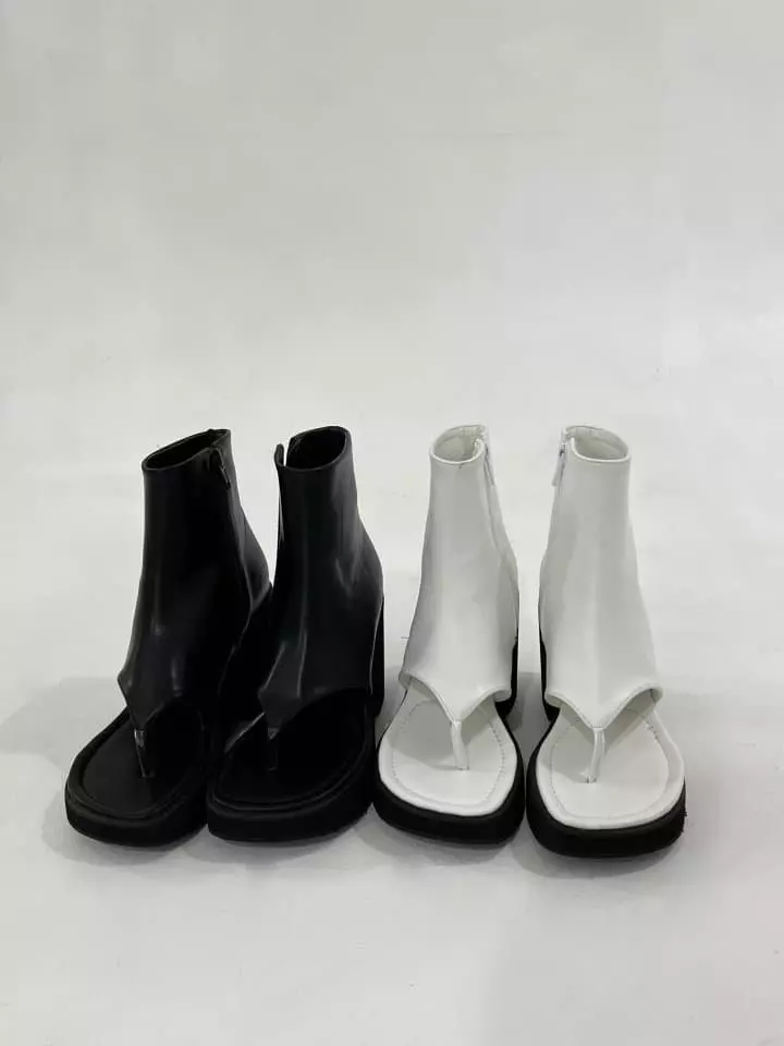 The Muse - Korean Women Fashion - #womensfashion - 1058 Ankle Boots - 10