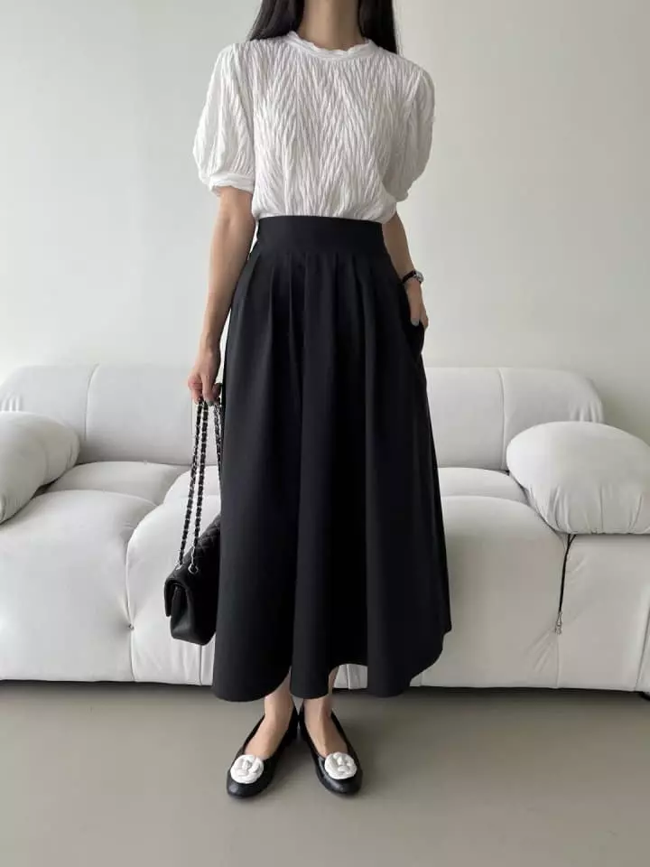 The Muse - Korean Women Fashion - #womensfashion - 1047 Camelia Flower Flalts - 3