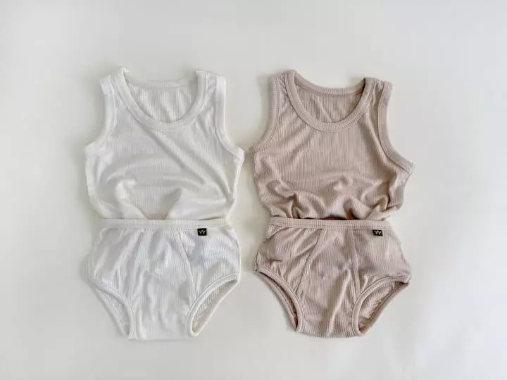 Yerooyena - Korean Children Fashion - #fashionkids - Banana Rib Sleeveless - 11