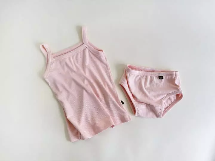Yerooyena - Korean Children Fashion - #kidsshorts - Banana Rib String Sleeveless - 11