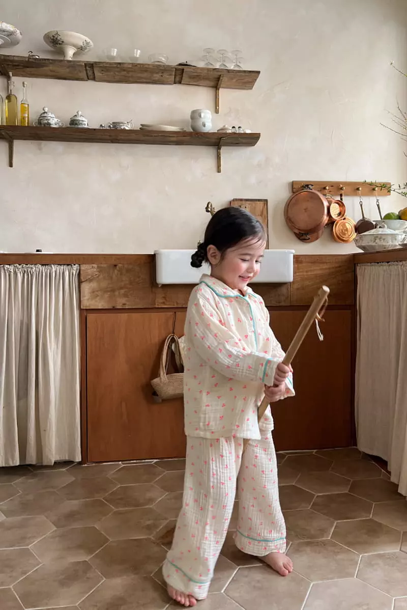 a-Market - Korean Children Fashion - #Kfashion4kids - Cherry Pajama - 2
