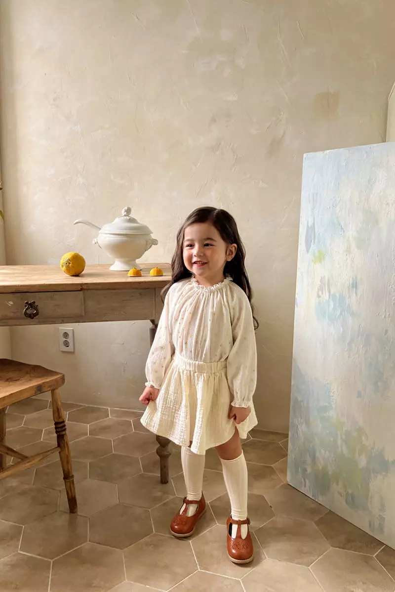 a-Market - Korean Children Fashion - #designkidswear - Star Light Blouse - 10