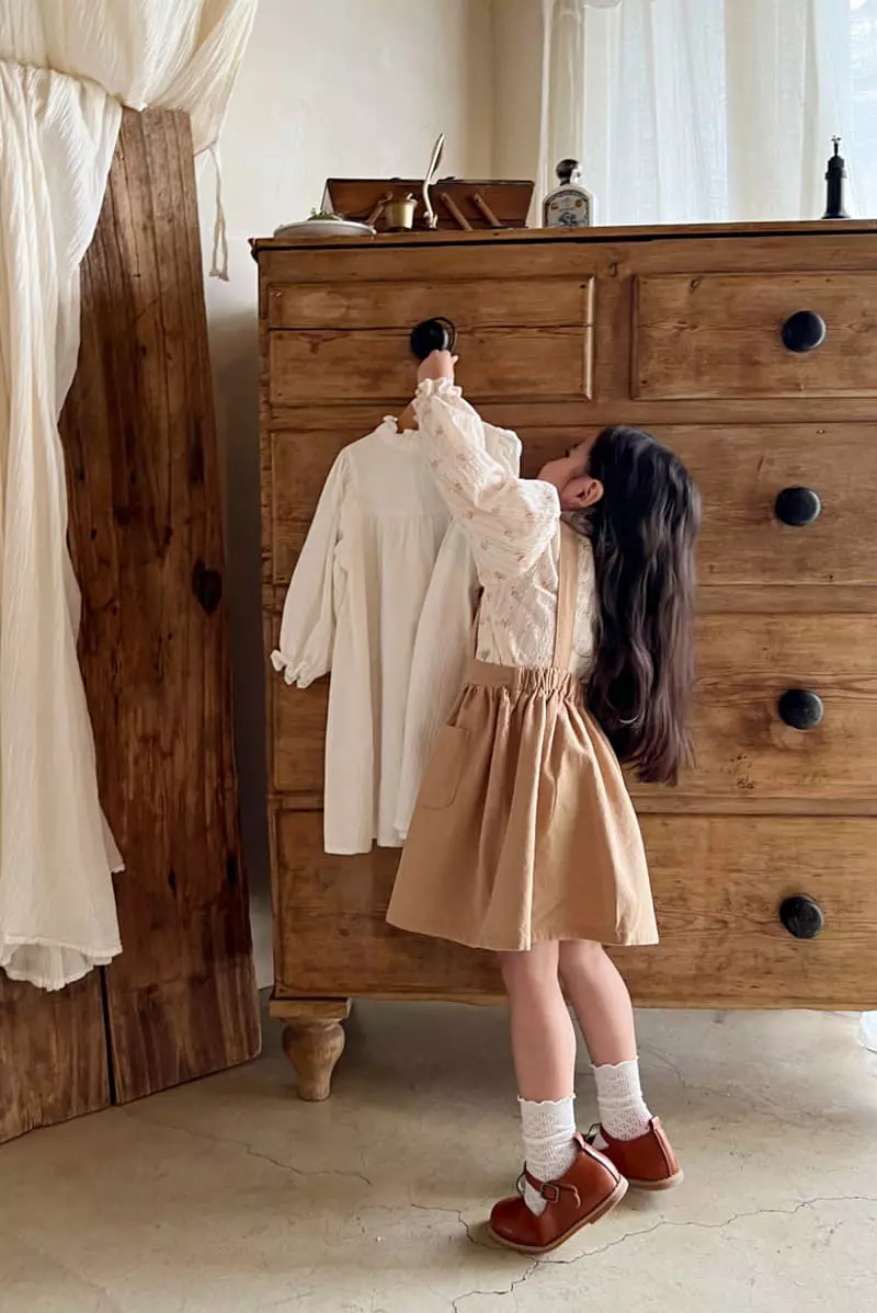 a-Market - Korean Children Fashion - #kidsshorts - Flower Frill BLouse - 7