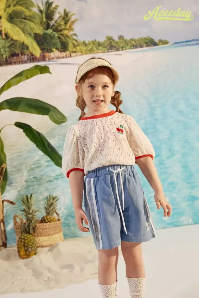 Aeeeday - Korean Children Fashion - #Kfashion4kids - Line Denim Shorts - 12