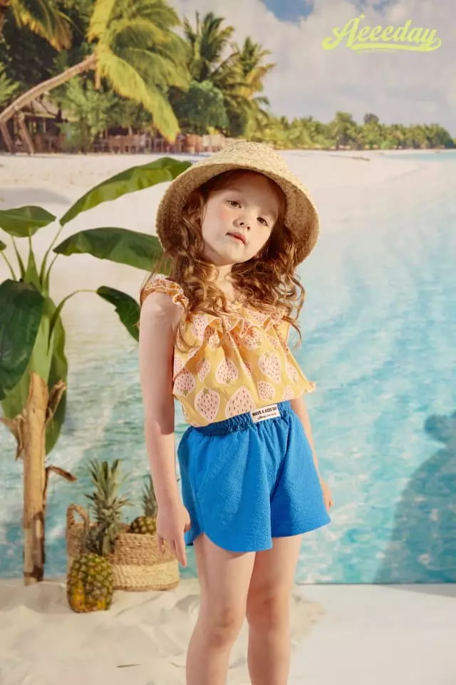 Aeeeday - Korean Children Fashion - #Kfashion4kids - Strawberry Sleeveless - 7