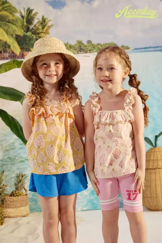 Aeeeday - Korean Children Fashion - #fashionkids - Strawberry Sleeveless - 4
