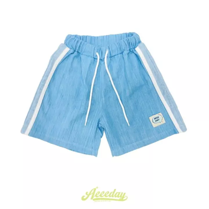 Aeeeday - Korean Children Fashion - #stylishchildhood - Line Denim Shorts - 3