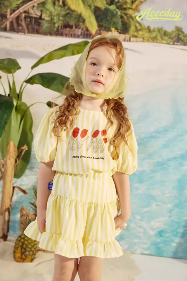 Aeeeday - Korean Children Fashion - #todddlerfashion - Tulip Stripes Top Bottom Set - 9