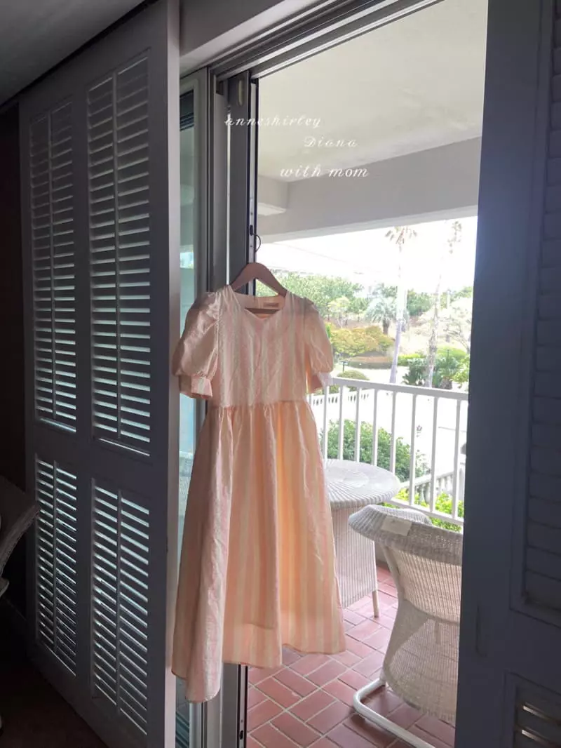Anne Shirley - Korean Women Fashion - #momslook - Alice One-piece Mom