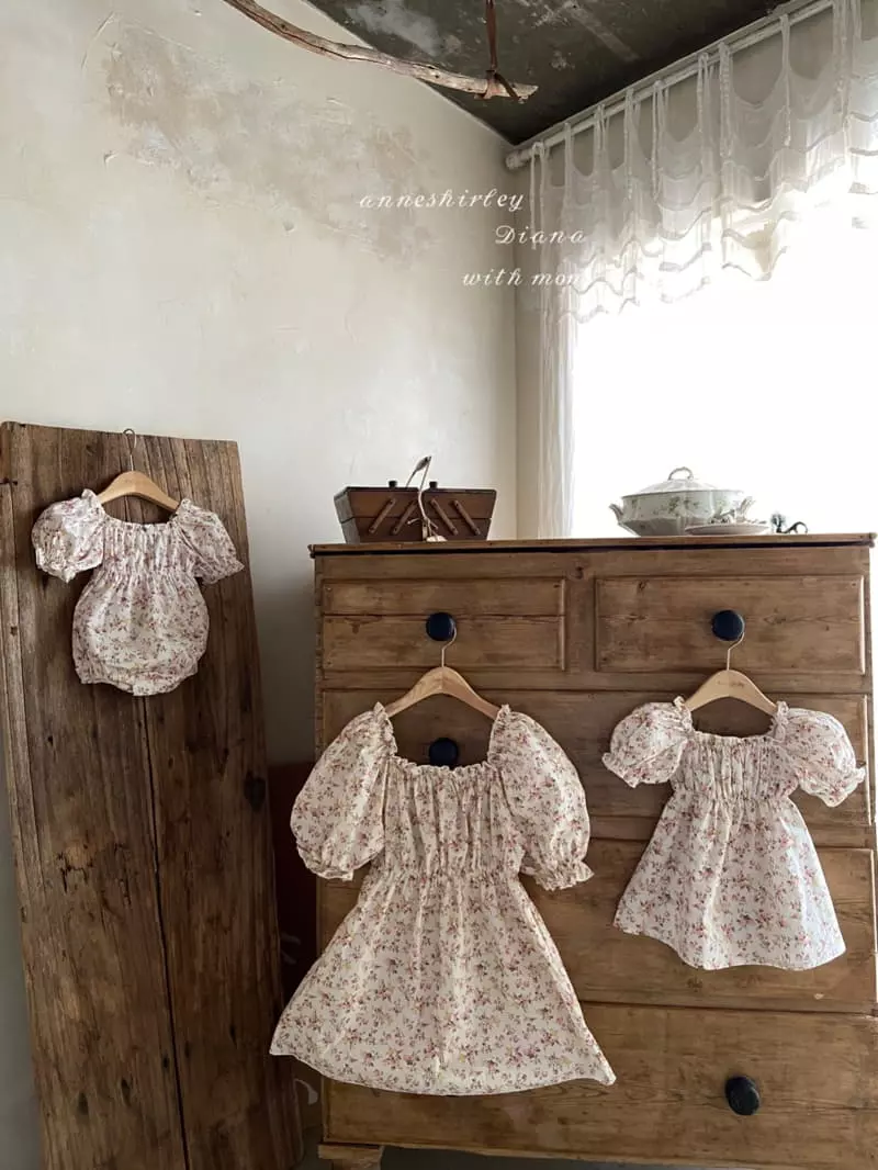 Anne Shirley - Korean Women Fashion - #momslook - Hivis Blouse Mom - 4