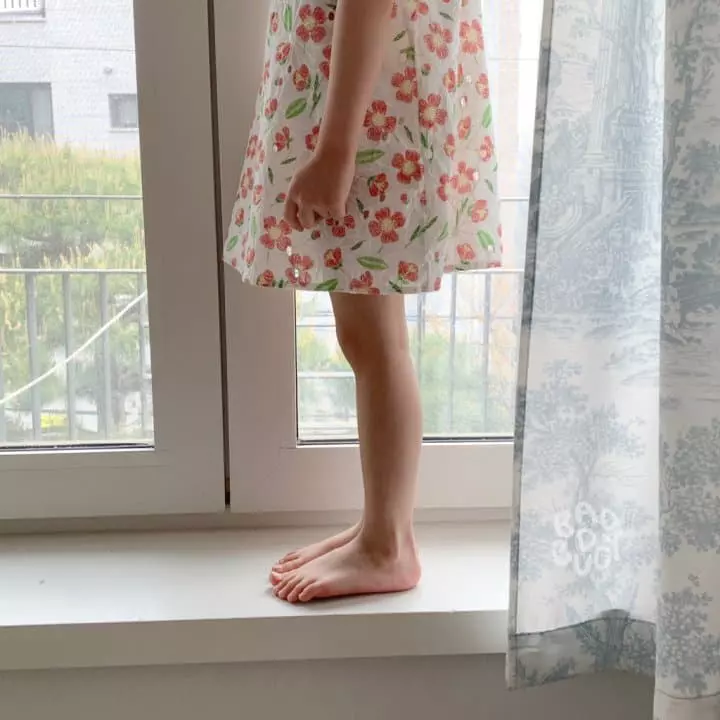 Badburdy - Korean Children Fashion - #littlefashionista - Blan Flower One-piece - 12