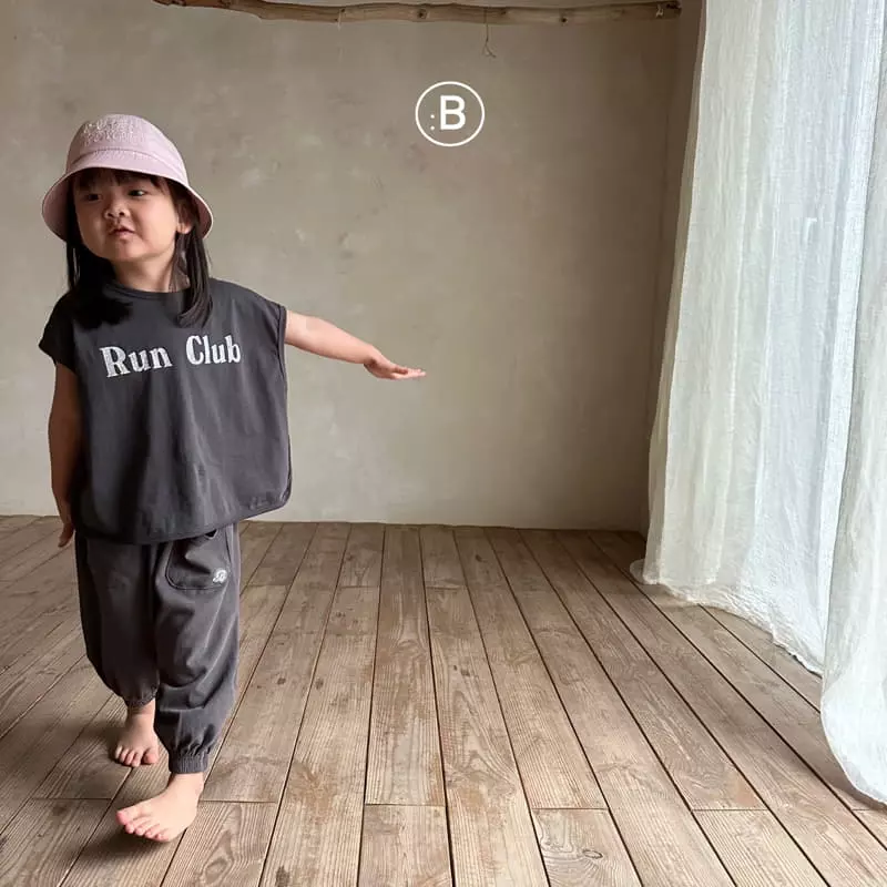 Bella Bambina - Korean Children Fashion - #childofig - Run Piping Sleeveless Tee - 6
