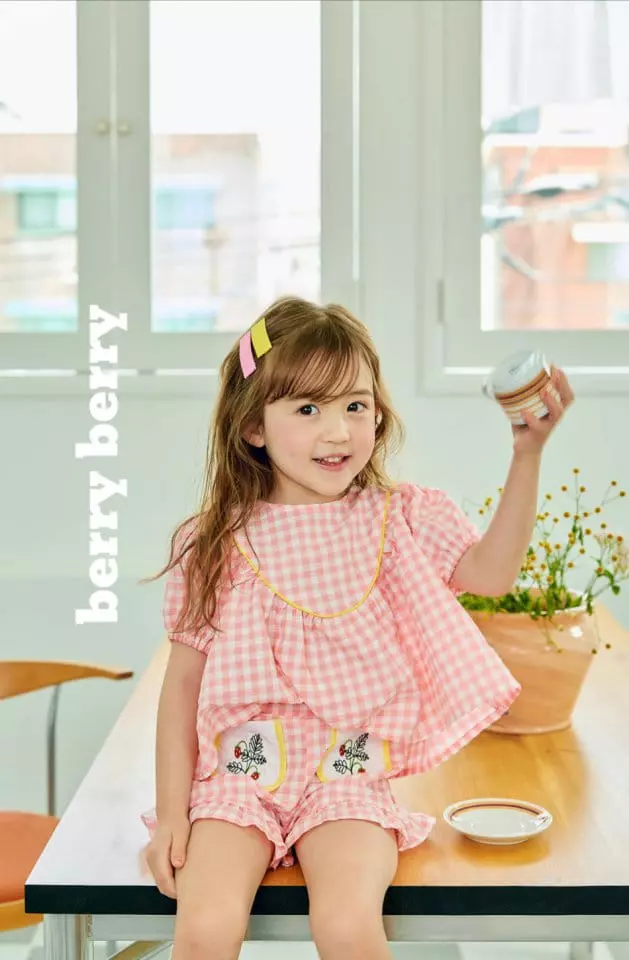 Berry Berry - Korean Children Fashion - #Kfashion4kids - Strawberry Top Bottom Set - 6