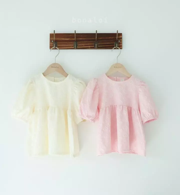 Bonaloi - Korean Children Fashion - #Kfashion4kids - Heart Jacquard Blouse - 9