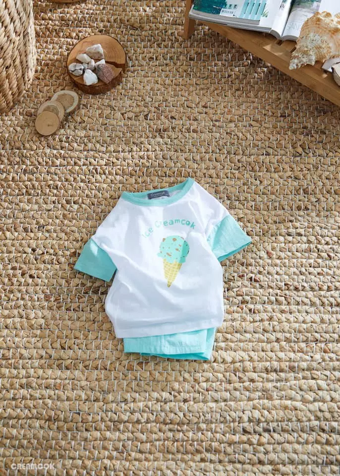Creamcok - Korean Children Fashion - #magicofchildhood - Macaroon Top Bottom Set - 3