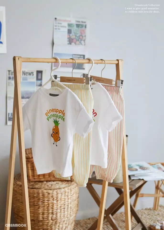 Creamcok - Korean Children Fashion - #prettylittlegirls - Yam Frot Top Bottom Set