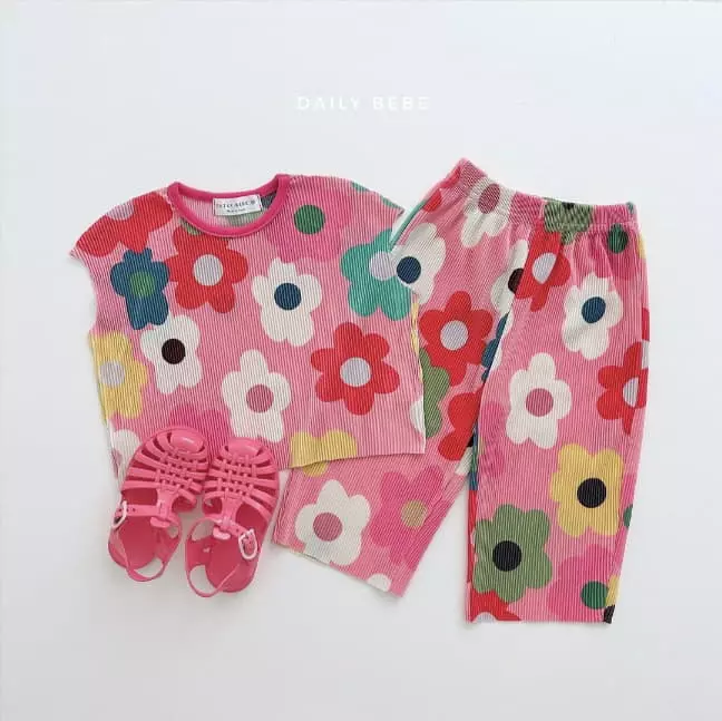 Daily Bebe - Korean Children Fashion - #childofig - Pattern Pleats Top Bottomn Set - 6