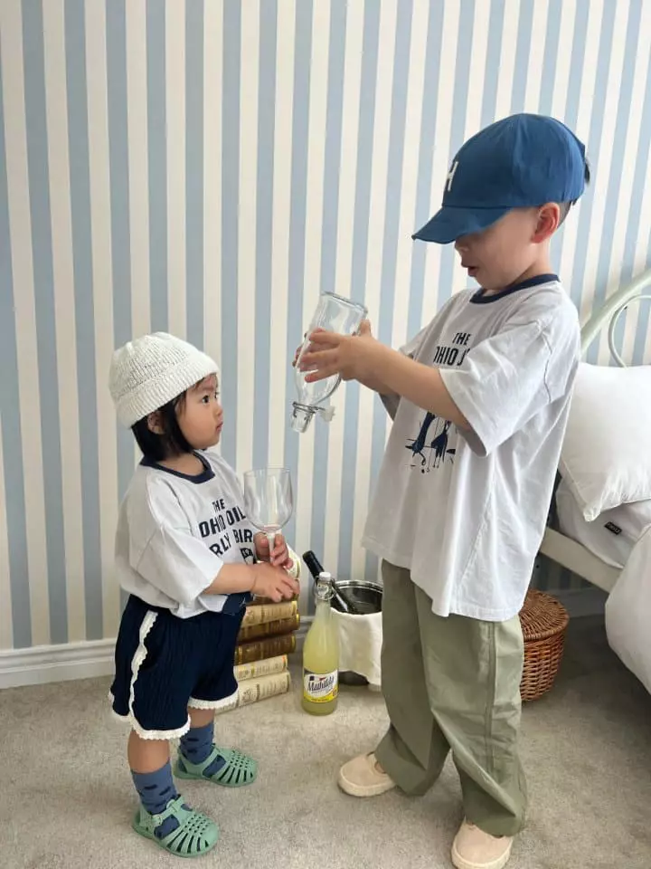 Fine Studio - Korean Children Fashion - #designkidswear - Oli Bird Tee
