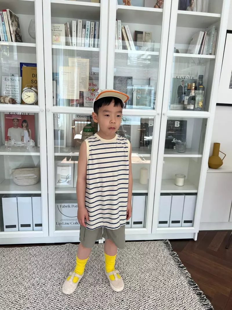 Fine-Studio - Korean Children Fashion - #kidsstore - Macaroon Sleeveless - 9