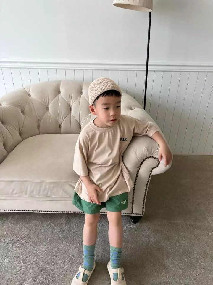 Fine Studio - Korean Children Fashion - #todddlerfashion - Walk Tee