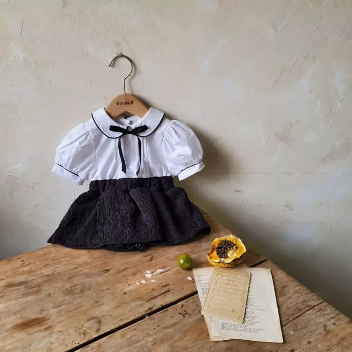 From J - Korean Baby Fashion - #babyboutique - Sort Sleeves Pintuck Bodysuit Boy - 10