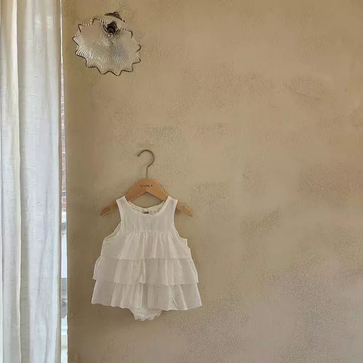 From J - Korean Baby Fashion - #babyfashion - Cancan Lace Bodysuit - 4