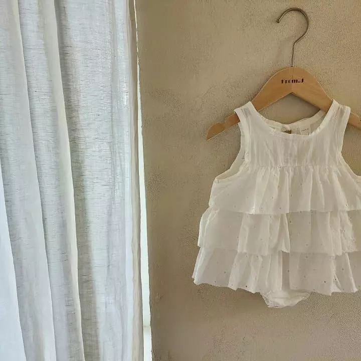 From J - Korean Baby Fashion - #babylifestyle - Cancan Lace Bodysuit - 6
