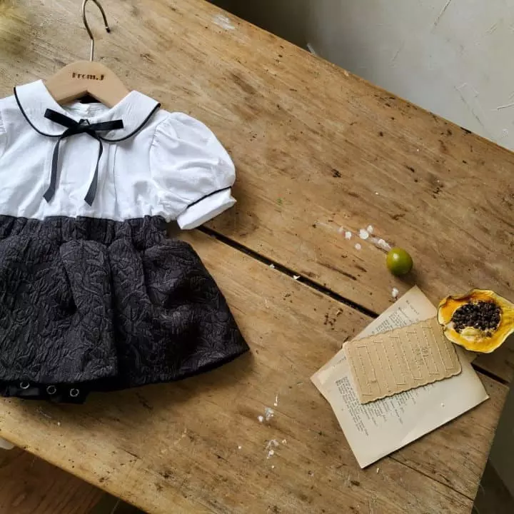 From J - Korean Baby Fashion - #babyoninstagram - Pintucl Bodysuit Girl - 12