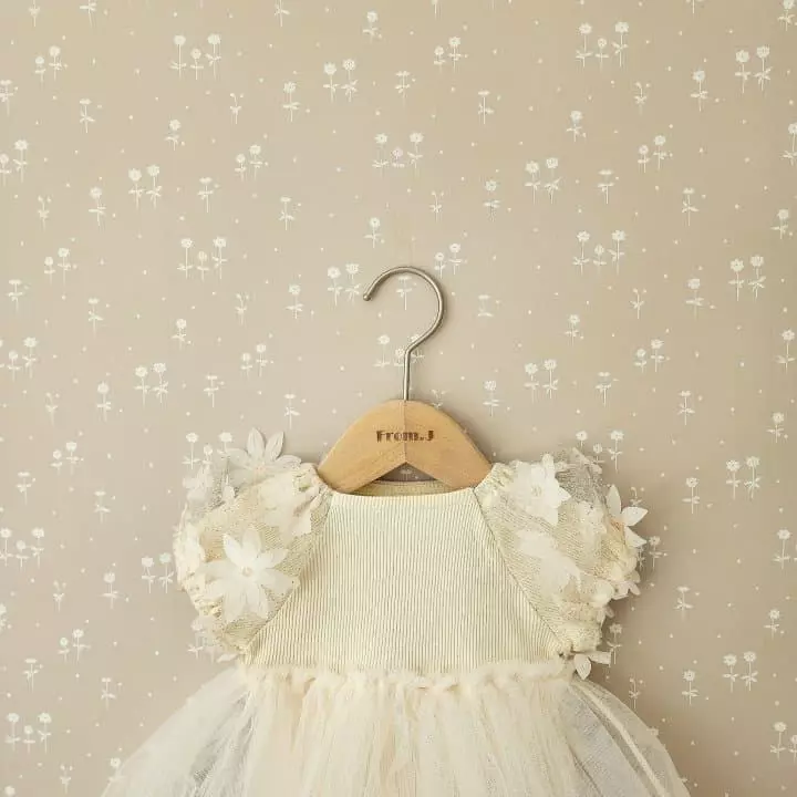 From J - Korean Baby Fashion - #babyoutfit - Flower Short Sleeves Shasha Bodysuit - 5