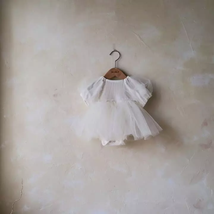 From J - Korean Baby Fashion - #babyoutfit - Bling Shasha Bodysuit - 4