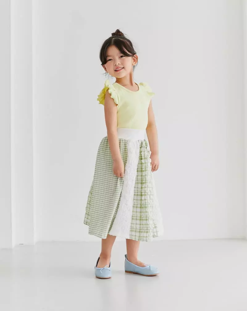 Ggomare - Korean Children Fashion - #littlefashionista - Frill Sleeveless - 2