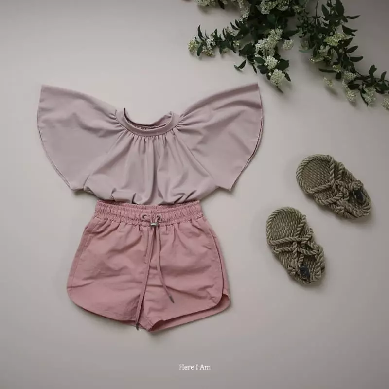 Here I Am - Korean Children Fashion - #childofig - Frill Swim Tee with mom - 5