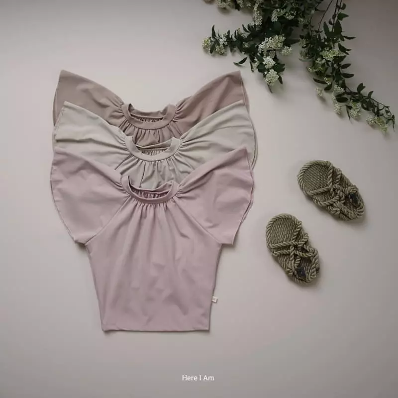 Here I Am - Korean Children Fashion - #childofig - Frill Swim Tee with mom - 6