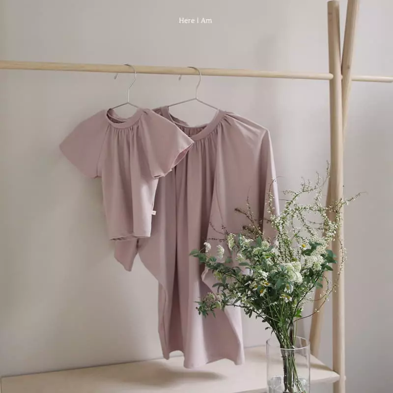 Here I Am - Korean Children Fashion - #fashionkids - Frill Swim Tee with mom - 10
