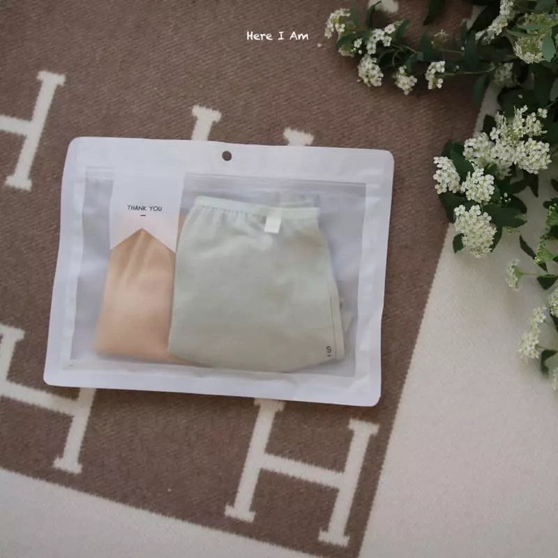 Here I Am - Korean Children Fashion - #kidsshorts - Plain Draws Square - 9