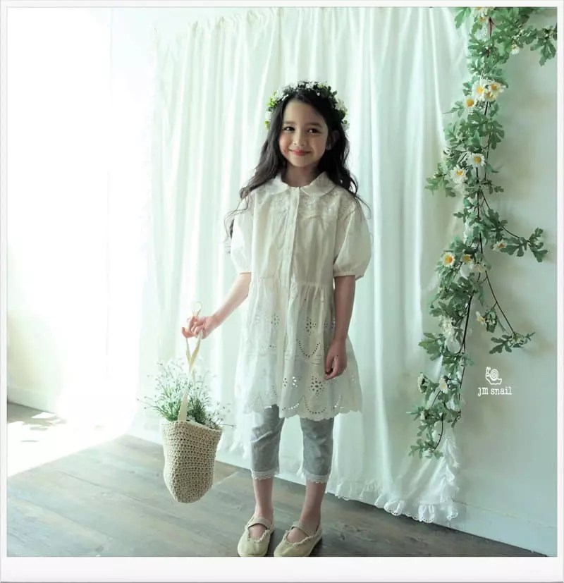 JM Snail - Korean Children Fashion - #todddlerfashion - Lace Punching Collar One-piece - 4