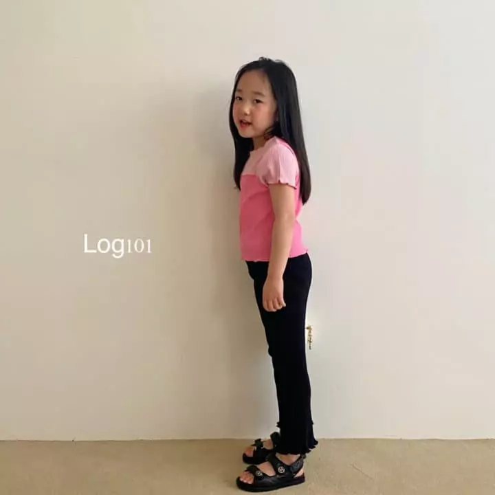 Log101 - Korean Children Fashion - #magicofchildhood - Little Dear Square Slit Tee - 2