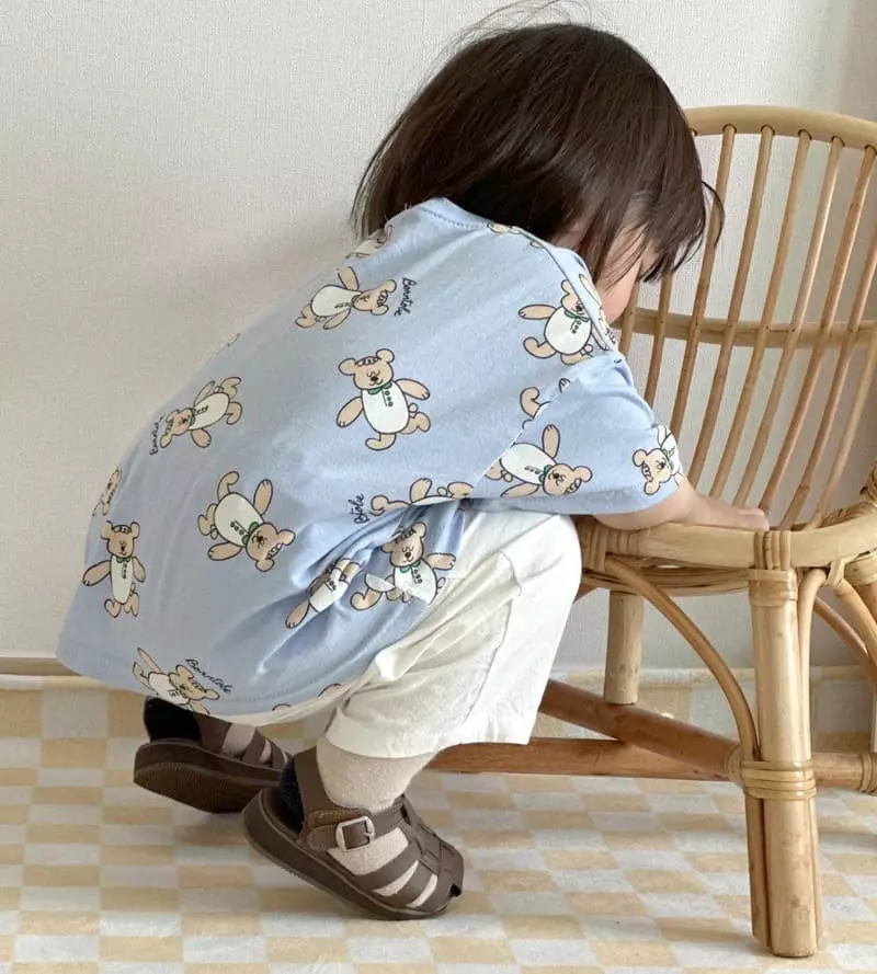 Martin - Korean Children Fashion - #kidsshorts - Walking Bear Tee - 10