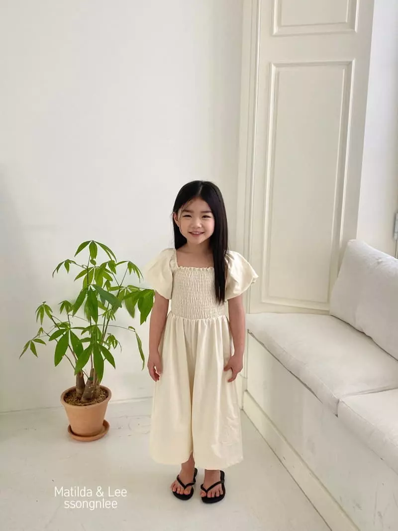 Matilda & Lee - Korean Children Fashion - #prettylittlegirls - Smocked Jumpsuit - 11