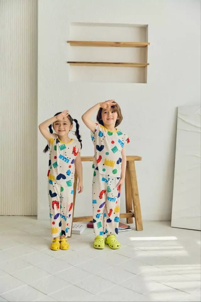 Mimico - Korean Children Fashion - #minifashionista - Day Wrinkle Top Bottom Set
