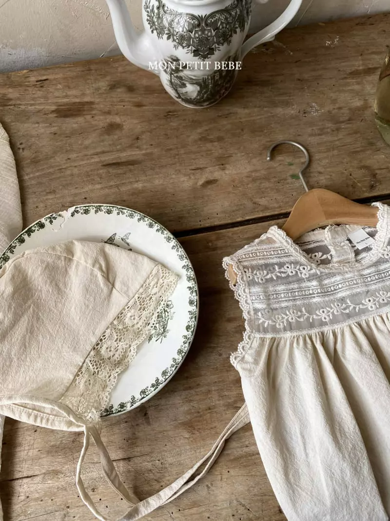 Mon Petit Bebe - Korean Baby Fashion - #babyfever - Lace Roa Bonnet - 2