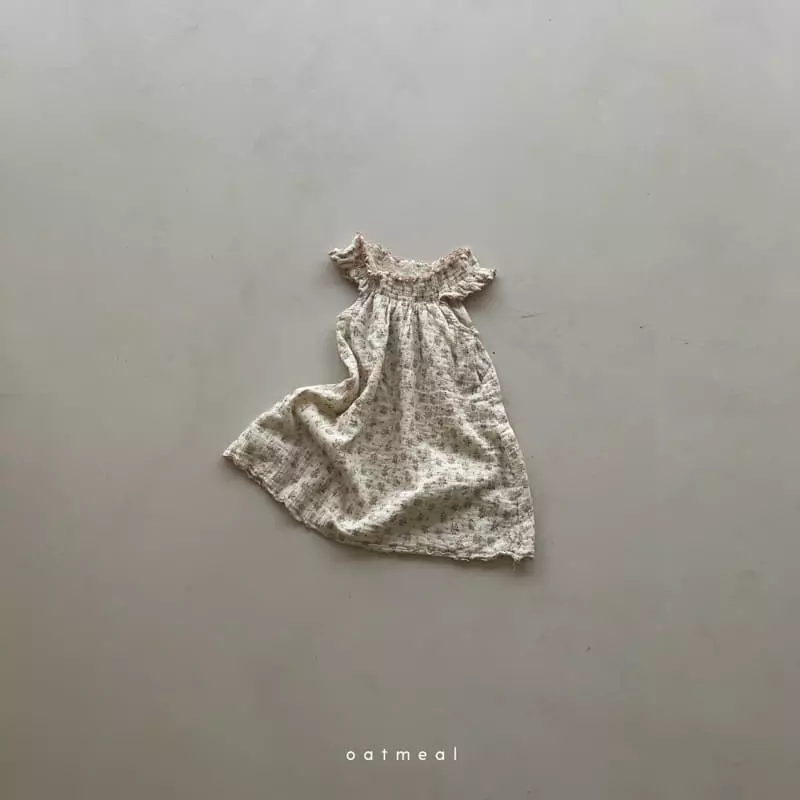 Oatmeal - Korean Children Fashion - #discoveringself - Bor Smocked One-piece - 2