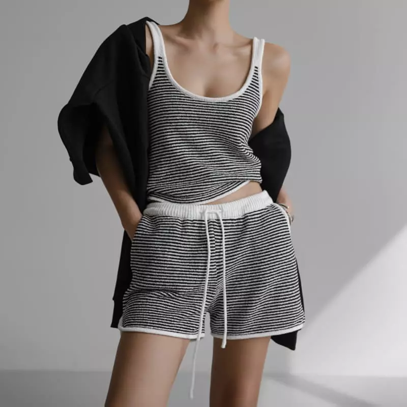 Paper Moon - Korean Women Fashion - #thelittlethings - V Neck Oversized Sweatshirt - 8