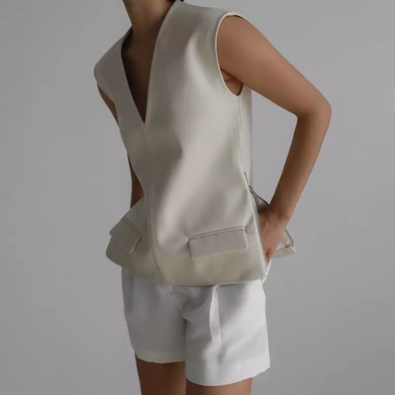 Paper Moon - Korean Women Fashion - #thelittlethings - Classic Pleated Detail Shorts - 5