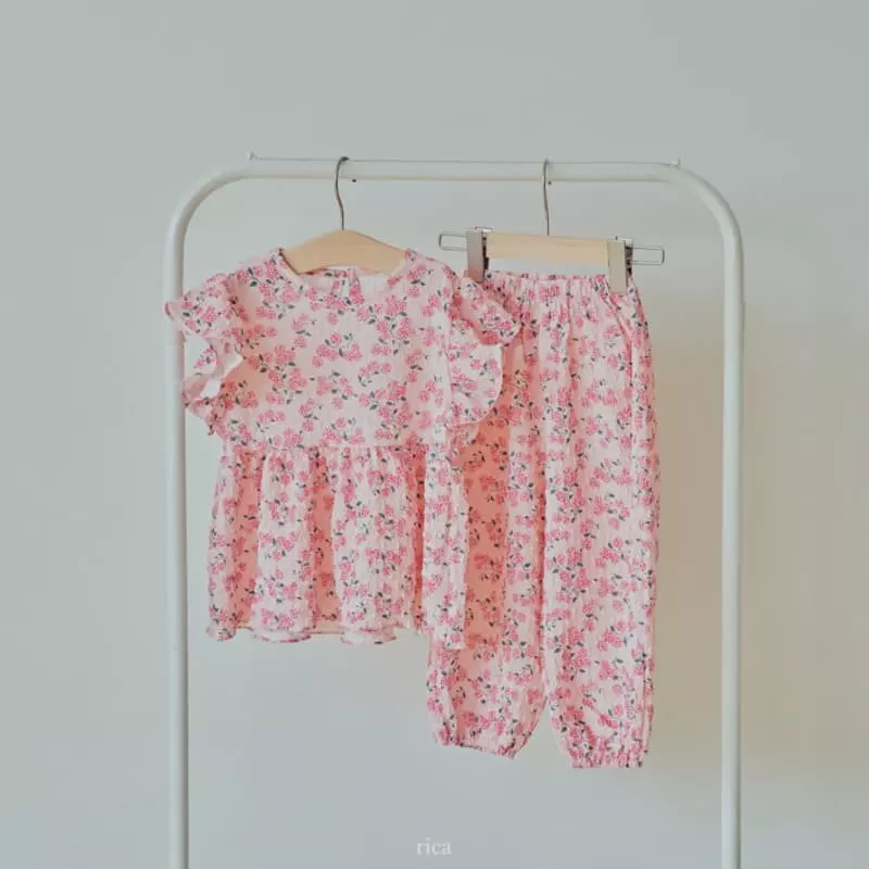 Rica - Korean Children Fashion - #littlefashionista - Small Flower Top Bottom Set - 9
