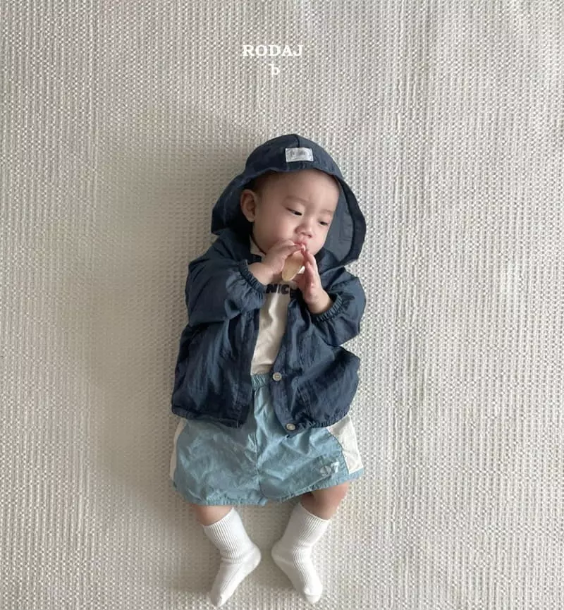 Roda J - Korean Baby Fashion - #babyoutfit - Bebe Bennis Tee - 3